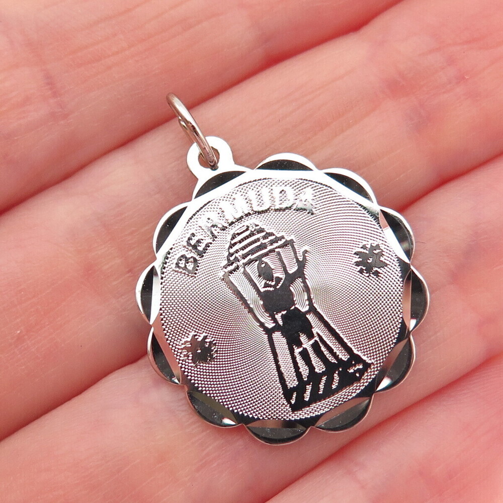 CREA 925 Sterling Silver Vintage Bermuda Traffic Controller Mini Charm Pendant